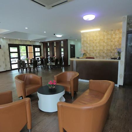 Jam Hotel Kota Warisan Sepang @ Erl Salak Tinggi, Klia 1-2 & F1 المظهر الخارجي الصورة