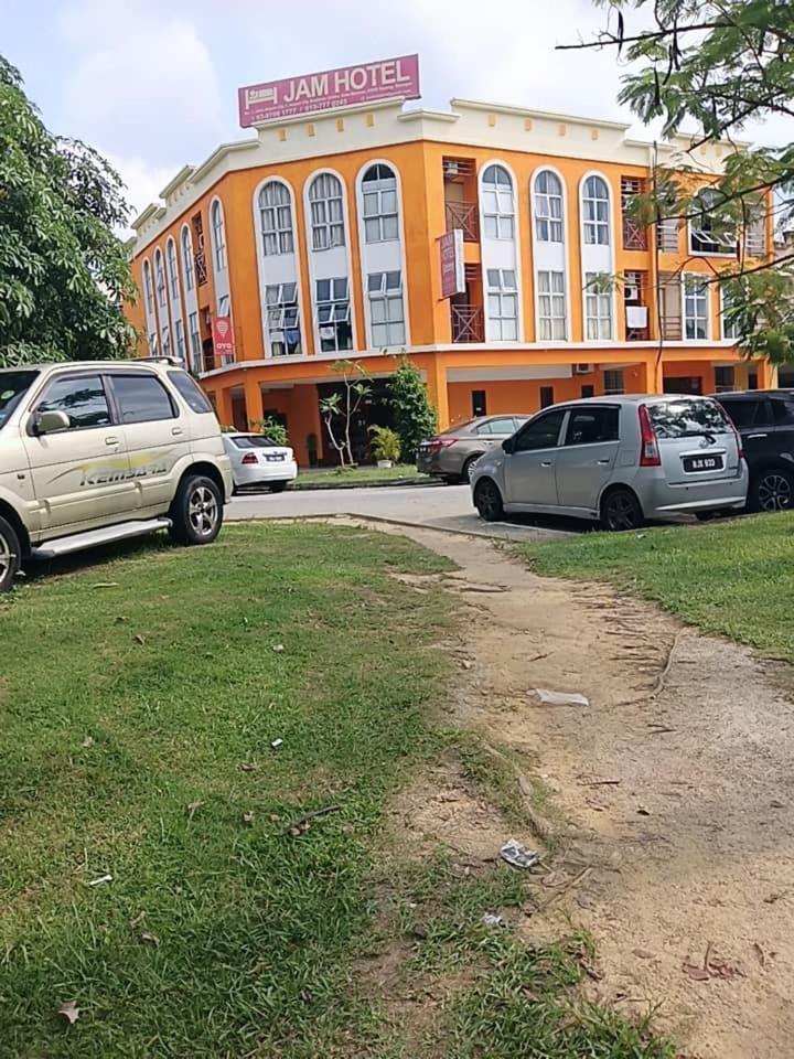 Jam Hotel Kota Warisan Sepang @ Erl Salak Tinggi, Klia 1-2 & F1 المظهر الخارجي الصورة