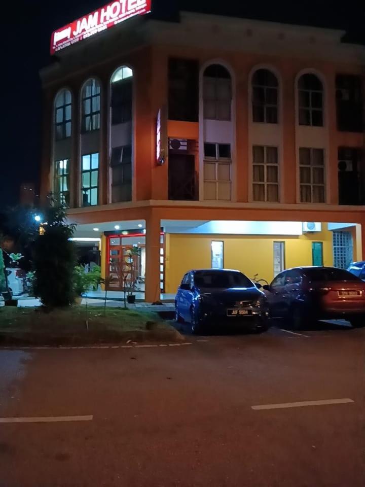 Jam Hotel Kota Warisan Sepang @ Erl Salak Tinggi, Klia 1-2 & F1 المظهر الخارجي الصورة