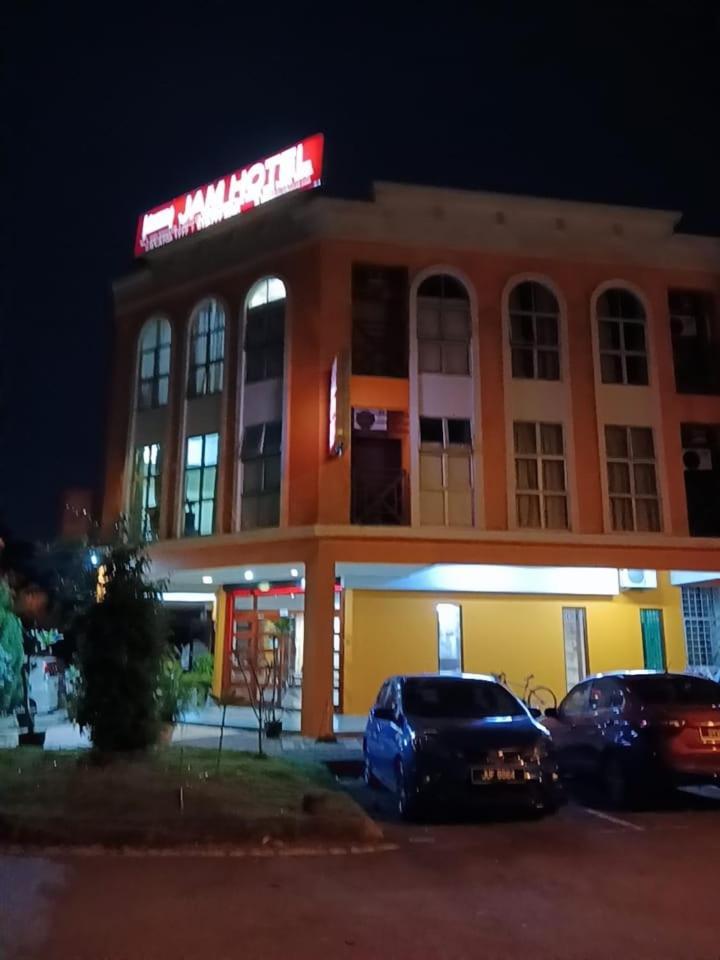 Jam Hotel Kota Warisan Sepang @ Erl Salak Tinggi, Klia 1-2 & F1 المظهر الخارجي الصورة