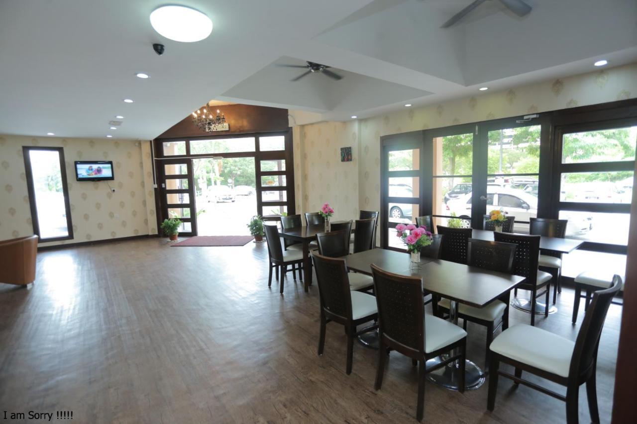 Jam Hotel Kota Warisan Sepang @ Erl Salak Tinggi, Klia 1-2 & F1 المظهر الخارجي الصورة